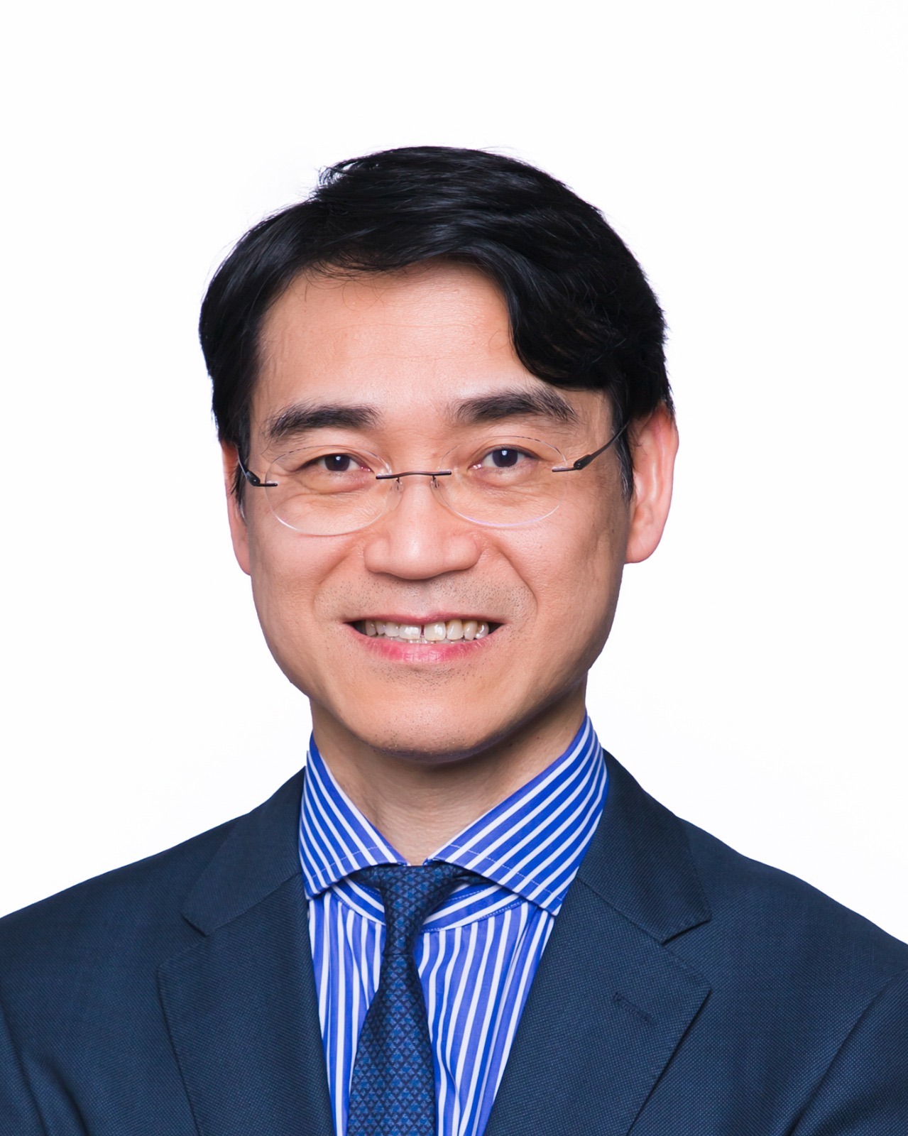 一張含有 人的臉孔, 服裝, 人員, 男人 的圖片  AI 產生的內容可能不正確。